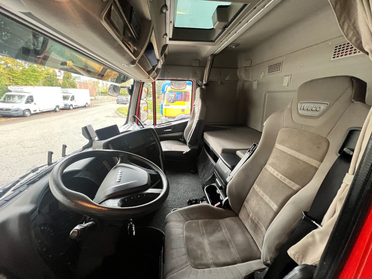 IVECO 260S42 Stralis - Грузовик с закрытым кузовом: фото 4 IVECO 260S42 Stralis - Грузовик с закрытым кузовом: фото 4