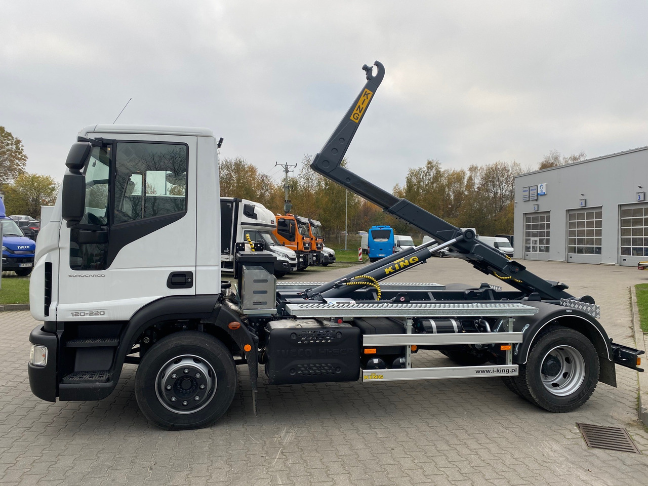 Iveco Eurocargo 120-220 ML120E22/P - Крюковой мультилифт: фото 1 Iveco Eurocargo 120-220 ML120E22/P - Крюковой мультилифт: фото 1