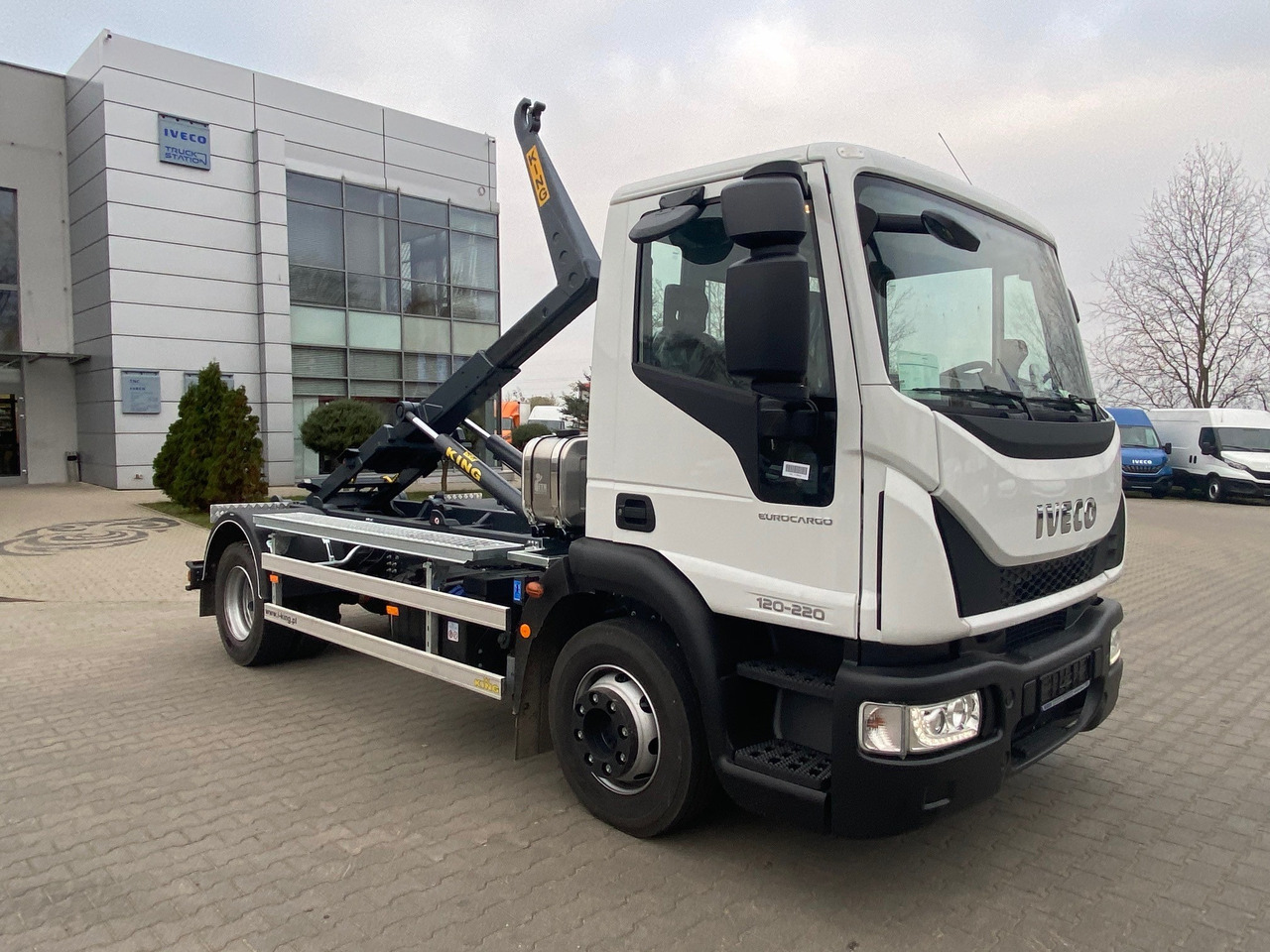 Iveco Eurocargo 120-220 ML120E22/P - Крюковой мультилифт: фото 4 Iveco Eurocargo 120-220 ML120E22/P - Крюковой мультилифт: фото 4