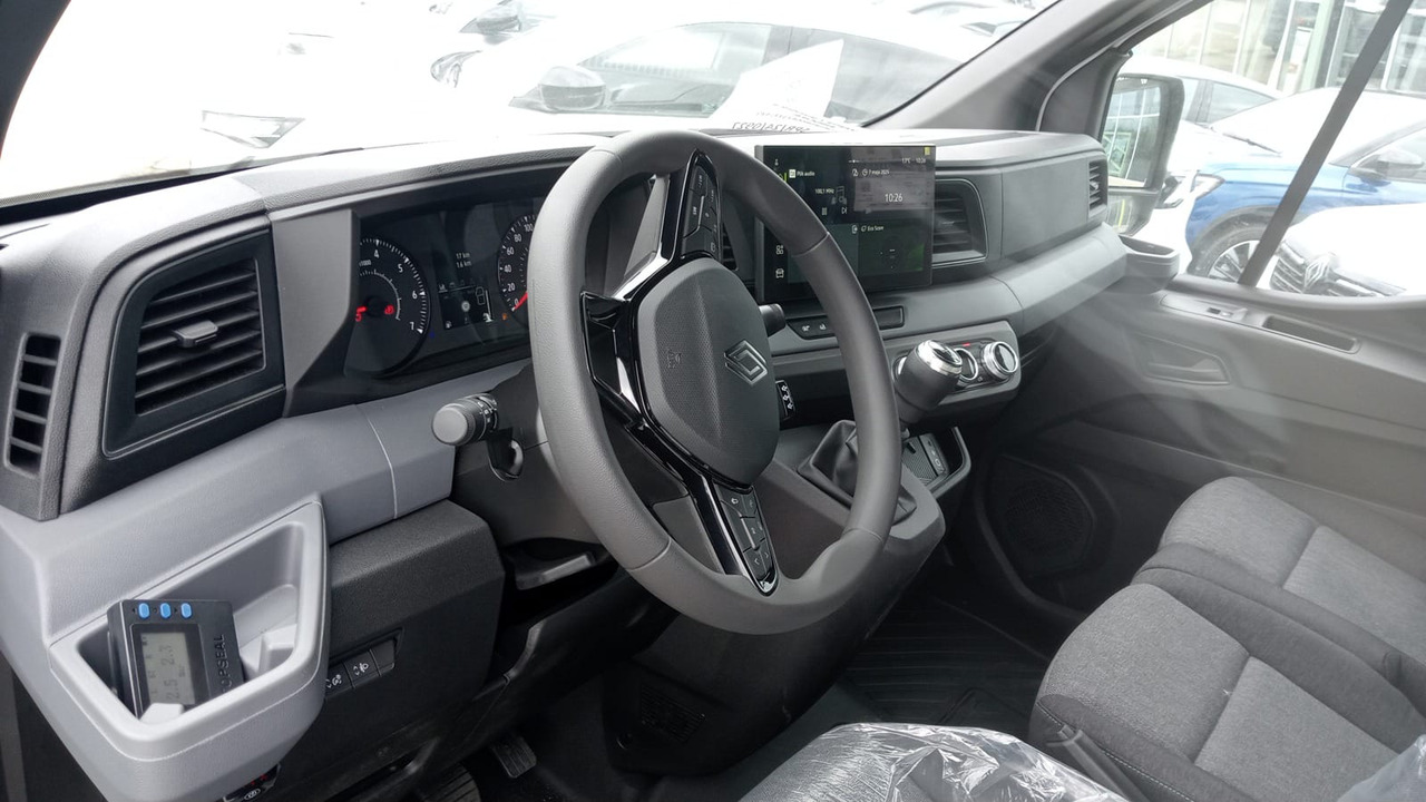 Новый Малотоннажный бортовой грузовик Renault Master 10PAL Schlafkabine Standheizung: фото 6