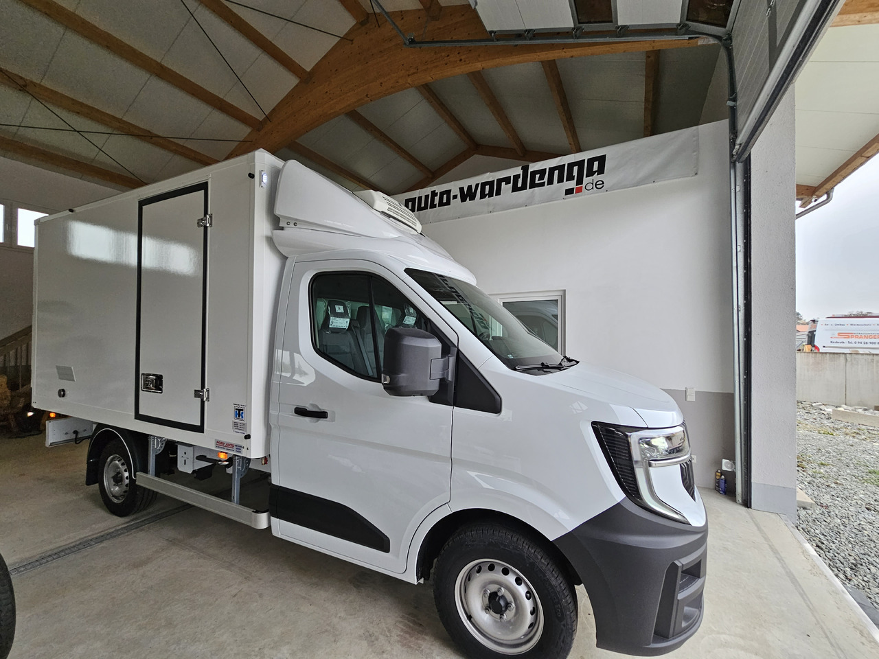 Renault Master Kühlkoffer O°/+20°C 230V Standkühlung - Фургон-рефрижератор: фото 1 Renault Master Kühlkoffer O°/+20°C 230V Standkühlung - Фургон-рефрижератор: фото 1