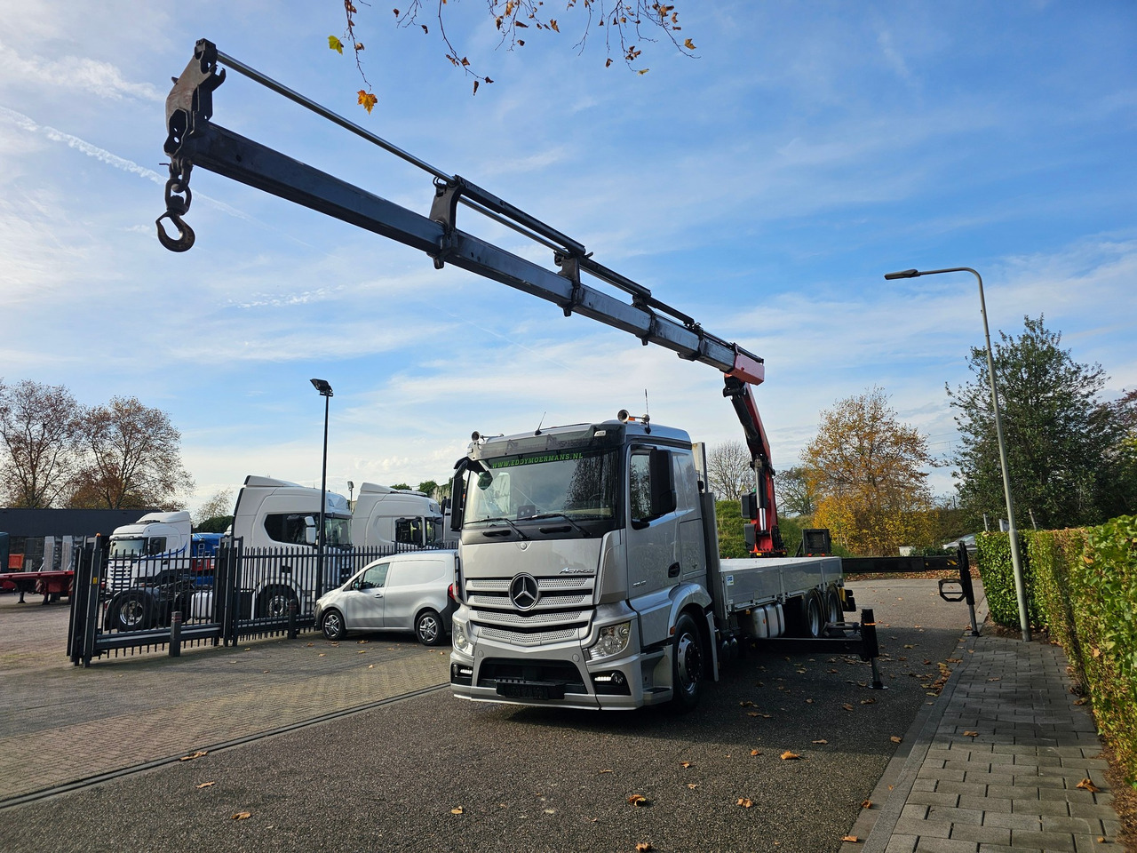 Mercedes Benz Actros 2645 6x4 - Грузовик бортовой/ Платформа, Автоманипулятор: фото 3 Mercedes Benz Actros 2645 6x4 - Грузовик бортовой/ Платформа, Автоманипулятор: фото 3
