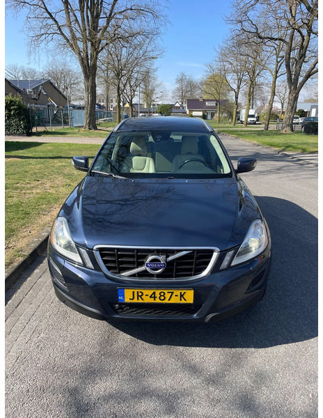 Volvo XC60 XC60 DZ88/DZ8850 5 Cilinder Euro 5 - Хэтчбек: фото 2 Volvo XC60 XC60 DZ88/DZ8850 5 Cilinder Euro 5 - Хэтчбек: фото 2