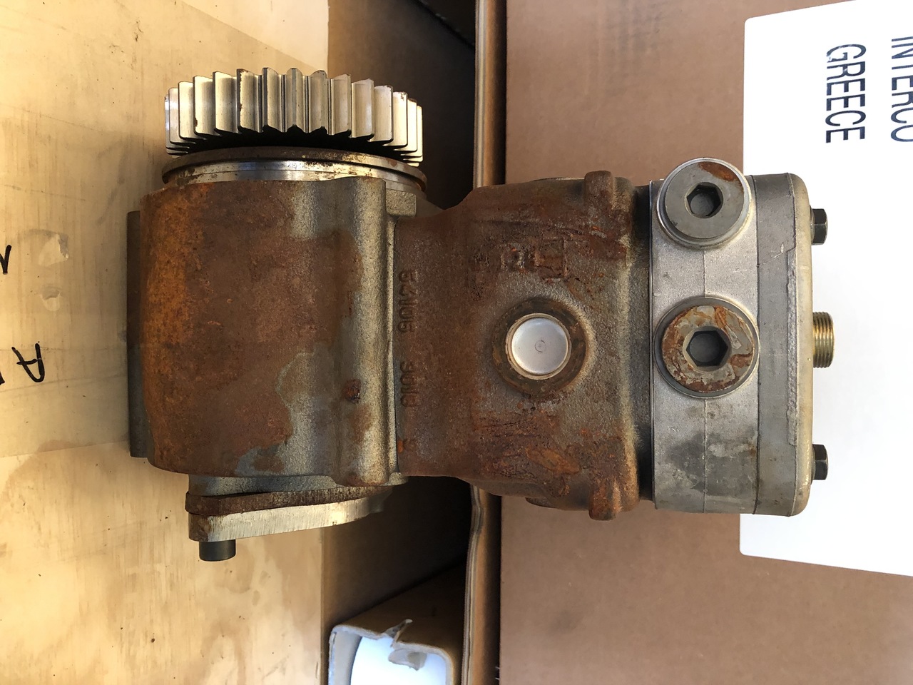 AIR COMPRESSOR MAN TGA  - Пневмокомпрессор: фото 2 AIR COMPRESSOR MAN TGA  - Пневмокомпрессор: фото 2