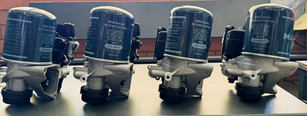 AIR DRIER ELECTRONIC CONTROL UNITS EAM MAN TGS - Детали тормозной системы: фото 1 AIR DRIER ELECTRONIC CONTROL UNITS EAM MAN TGS - Детали тормозной системы: фото 1