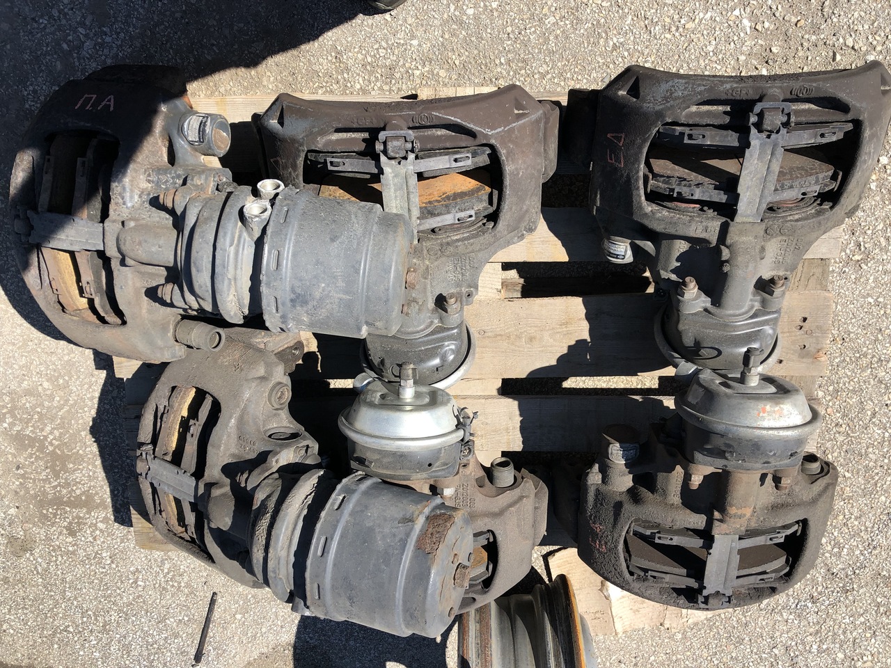 BRAKE CALIPER ACTROS MP2-MP3-MP4 - Тормозной суппорт для Грузовиков: фото 3 BRAKE CALIPER ACTROS MP2-MP3-MP4 - Тормозной суппорт для Грузовиков: фото 3