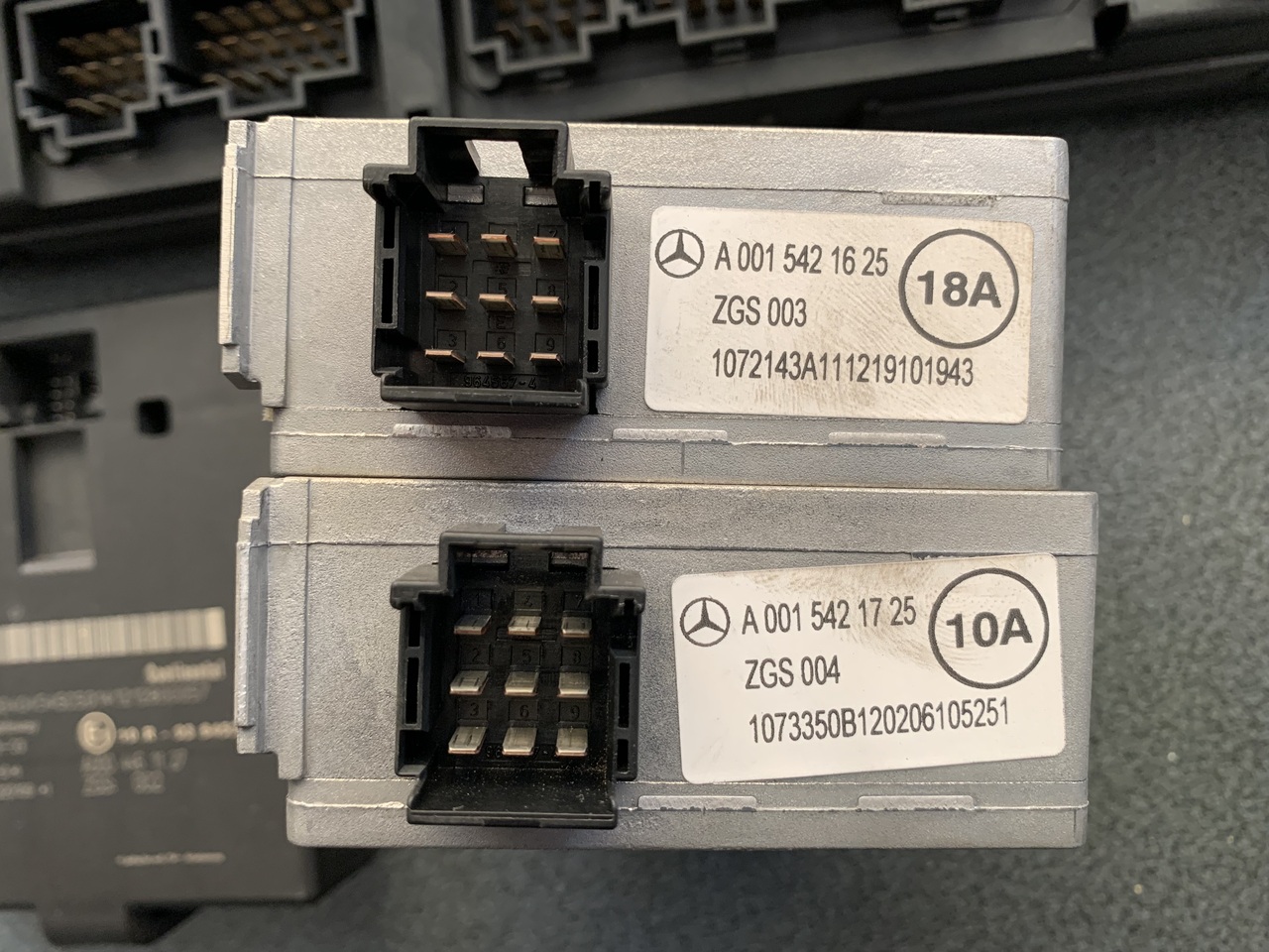 Электрическая система для Грузовиков ELECTRONIC CONTROL UNITS ACTROS MP4: фото 6 Электрическая система для Грузовиков ELECTRONIC CONTROL UNITS ACTROS MP4: фото 6