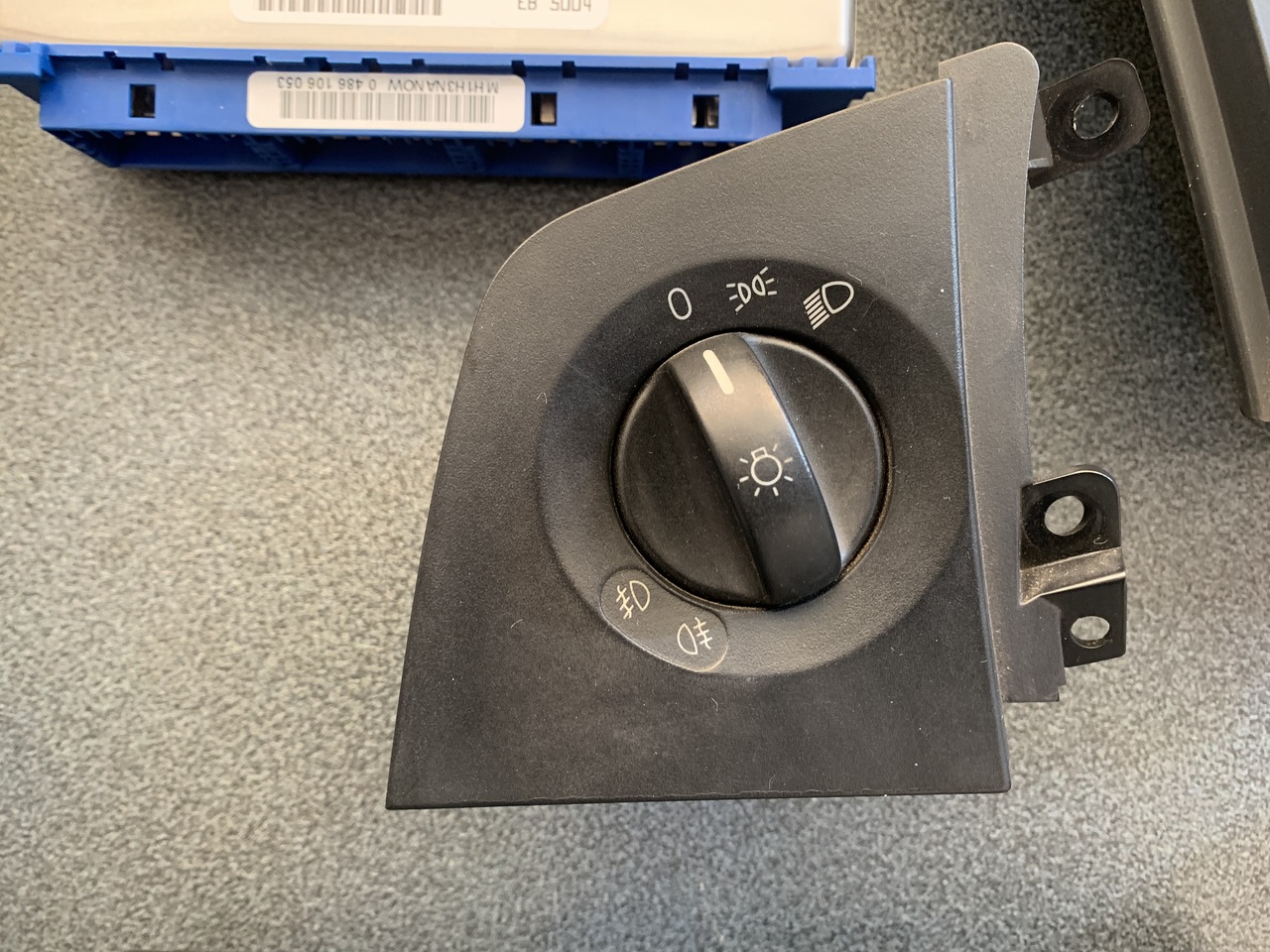 Электрическая система для Грузовиков ELECTRONIC CONTROL UNITS ACTROS MP4: фото 12 Электрическая система для Грузовиков ELECTRONIC CONTROL UNITS ACTROS MP4: фото 12