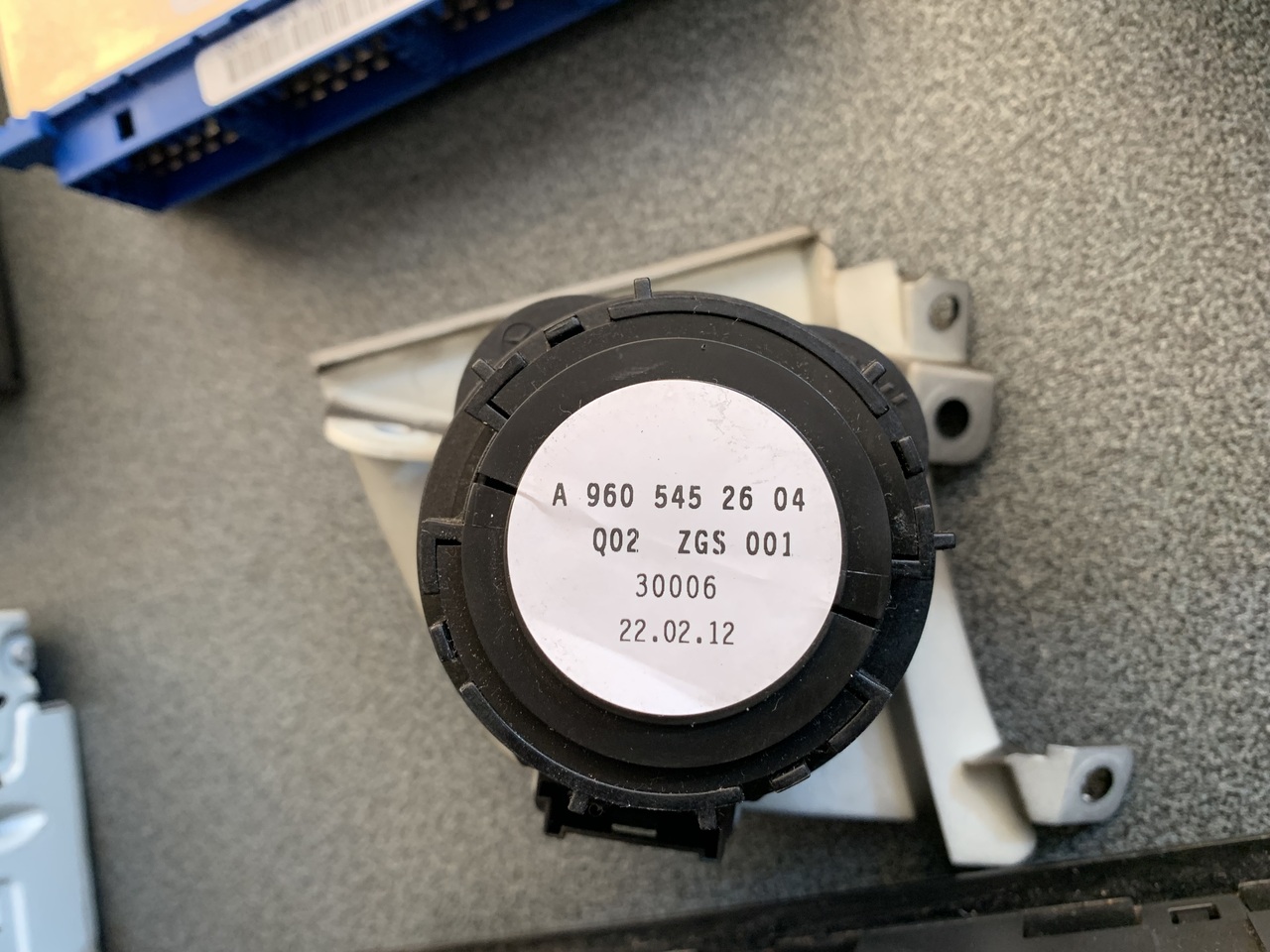 Электрическая система для Грузовиков ELECTRONIC CONTROL UNITS ACTROS MP4: фото 13 Электрическая система для Грузовиков ELECTRONIC CONTROL UNITS ACTROS MP4: фото 13