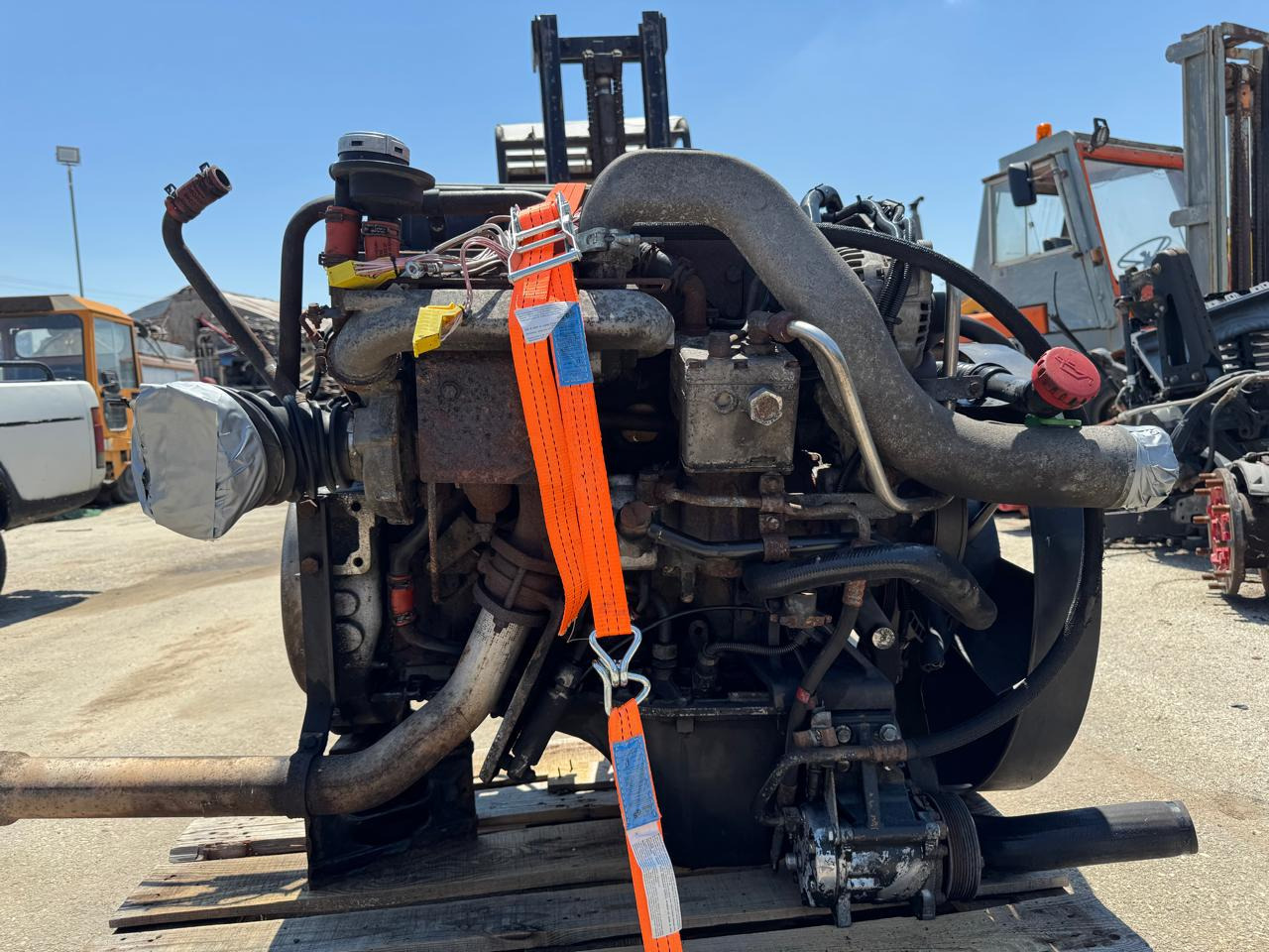 MAN TGL D0834LFL42 210PS EURO 3 - Двигатель: фото 4 MAN TGL D0834LFL42 210PS EURO 3 - Двигатель: фото 4