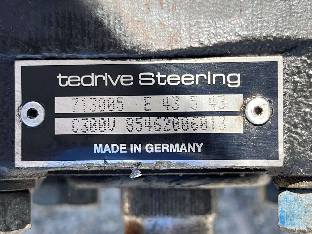 STEERING GEAR RBL C300 MAN TGL - Рулевое управление для Грузовиков: фото 3 STEERING GEAR RBL C300 MAN TGL - Рулевое управление для Грузовиков: фото 3