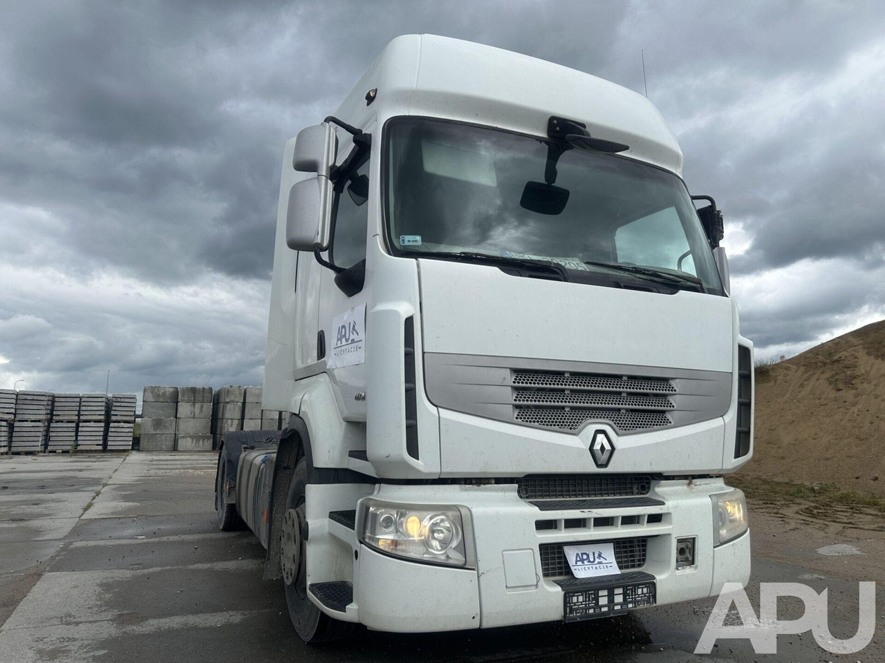 Renault Premium 460 - Тягач: фото 3 Renault Premium 460 - Тягач: фото 3