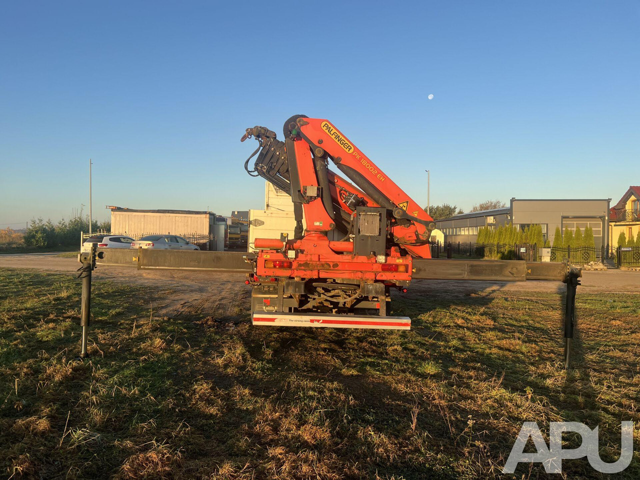 Volvo FM12 - Грузовик бортовой/ Платформа, Автоманипулятор: фото 4 Volvo FM12 - Грузовик бортовой/ Платформа, Автоманипулятор: фото 4