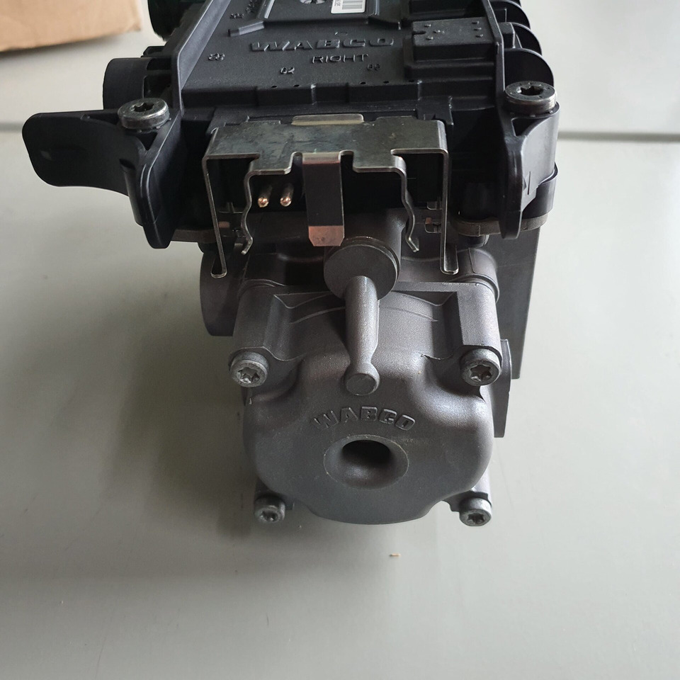 DAF EBS MODULATOR 1607915 - Тормозной клапан для Грузовиков: фото 4 DAF EBS MODULATOR 1607915 - Тормозной клапан для Грузовиков: фото 4