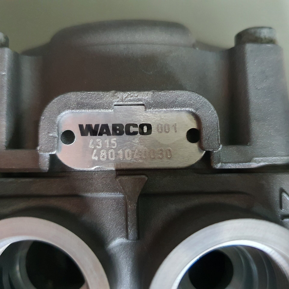 DAF EBS MODULATOR 1607915 - Тормозной клапан для Грузовиков: фото 2 DAF EBS MODULATOR 1607915 - Тормозной клапан для Грузовиков: фото 2