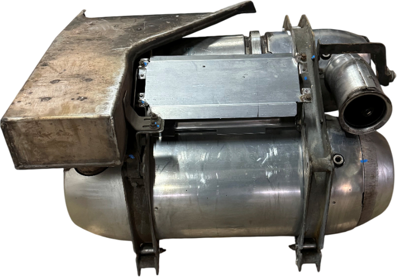 DAF LF EURO 6 KATALYSATOR COMPLEET GEREVISEERD + STATIEGELD 1714742REC - Катализатор для Грузовиков: фото 2 DAF LF EURO 6 KATALYSATOR COMPLEET GEREVISEERD + STATIEGELD 1714742REC - Катализатор для Грузовиков: фото 2