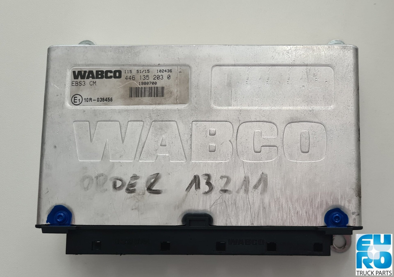 DAF REGELEENHEID RECOND., EBS, WABCO +STATIEGELD 4461352030REC - Тормозной клапан для Грузовиков: фото 1 DAF REGELEENHEID RECOND., EBS, WABCO +STATIEGELD 4461352030REC - Тормозной клапан для Грузовиков: фото 1