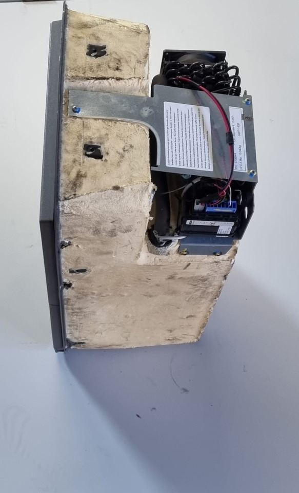 KOELKAST SCANIA VOLGENDE GENERATIE R CABINE 2706544U - Кабина и интерьер для Грузовиков: фото 4 KOELKAST SCANIA VOLGENDE GENERATIE R CABINE 2706544U - Кабина и интерьер для Грузовиков: фото 4