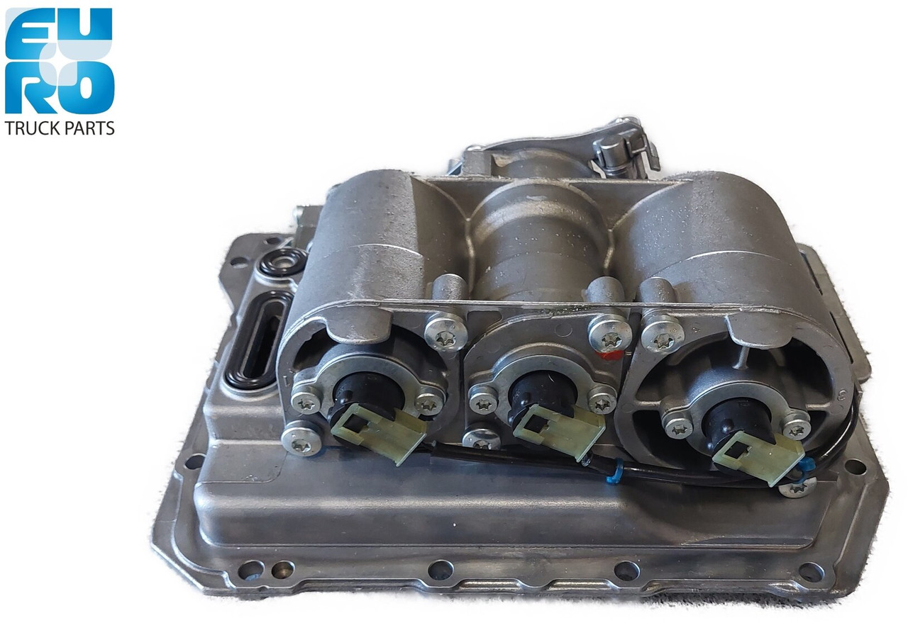 MAN DAF IVECO SCHAKELDEKSEL E5 GS 3.3 ZF ASTRONIC GERECONDITIONEERD + STATIEGELD ALLEEN MECHANISCH ONDERDEEL 4213555382REC2 - Трансмиссия для Грузовиков: фото 4 MAN DAF IVECO SCHAKELDEKSEL E5 GS 3.3 ZF ASTRONIC GERECONDITIONEERD + STATIEGELD ALLEEN MECHANISCH ONDERDEEL 4213555382REC2 - Трансмиссия для Грузовиков: фото 4