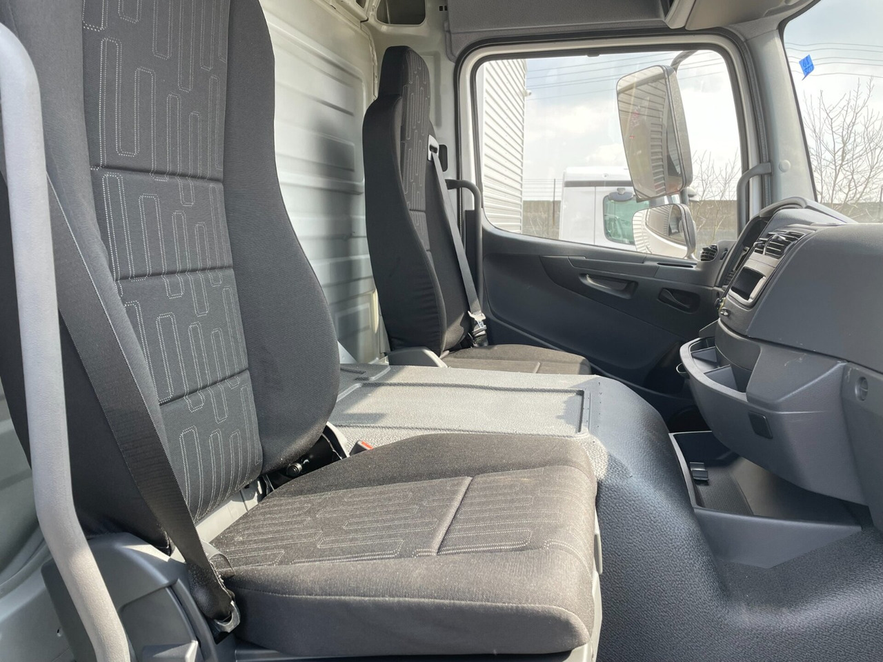 Новый Кабина для Грузовиков MB ATEGO CABINE EURO 6 TUNEL VOOR 6 CYL.MOTOR INCL. SEAT 000074A: фото 11