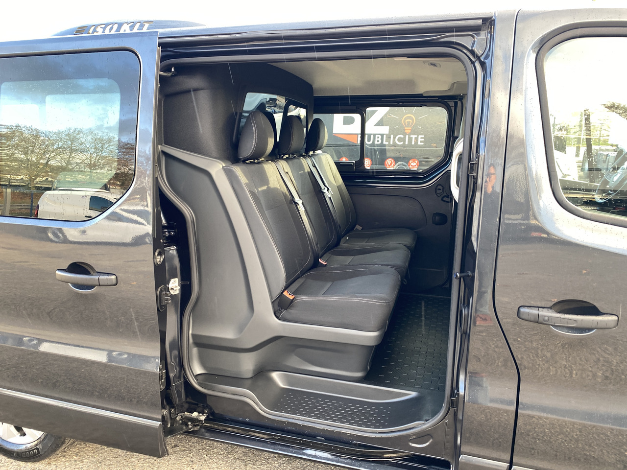 Renault Trafic trafic - Фургон-рефрижератор, Грузопассажирский фургон: фото 4 Renault Trafic trafic - Фургон-рефрижератор, Грузопассажирский фургон: фото 4