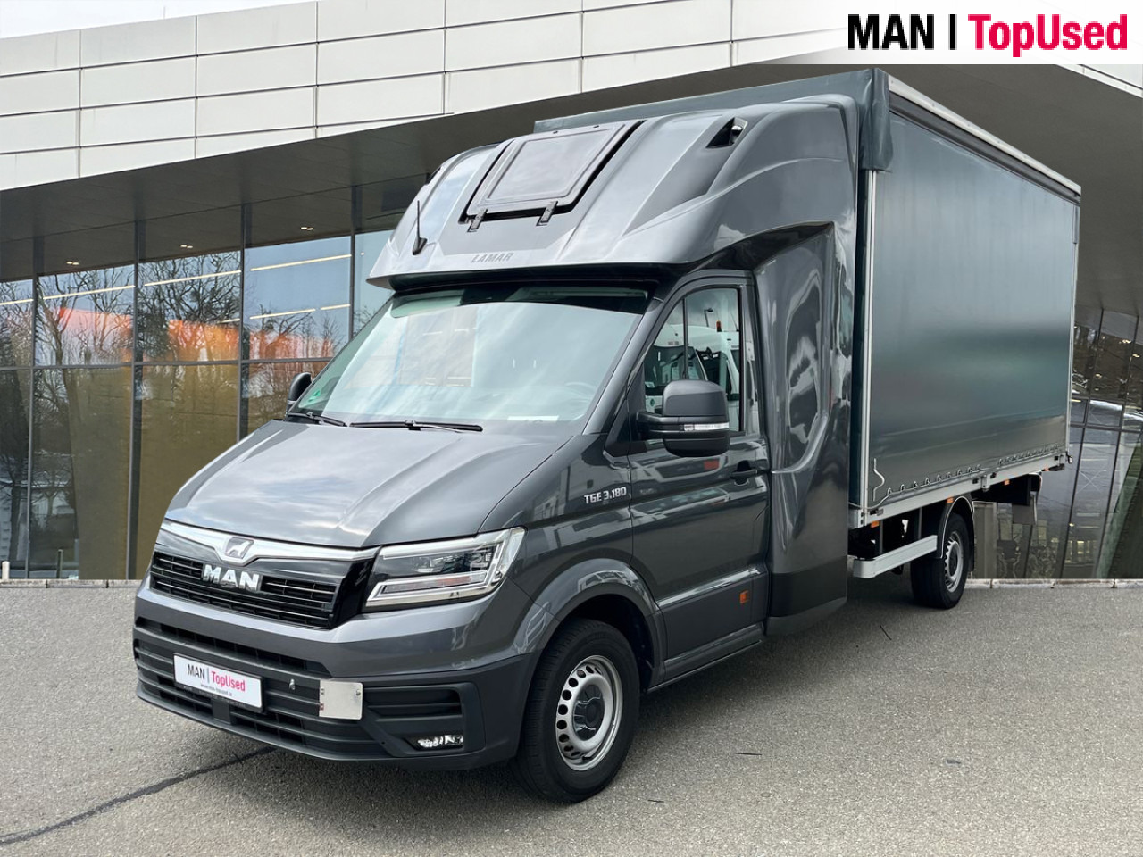 MAN TGE 3.180 4X2F SB - Малотоннажный бортовой грузовик: фото 1 MAN TGE 3.180 4X2F SB - Малотоннажный бортовой грузовик: фото 1