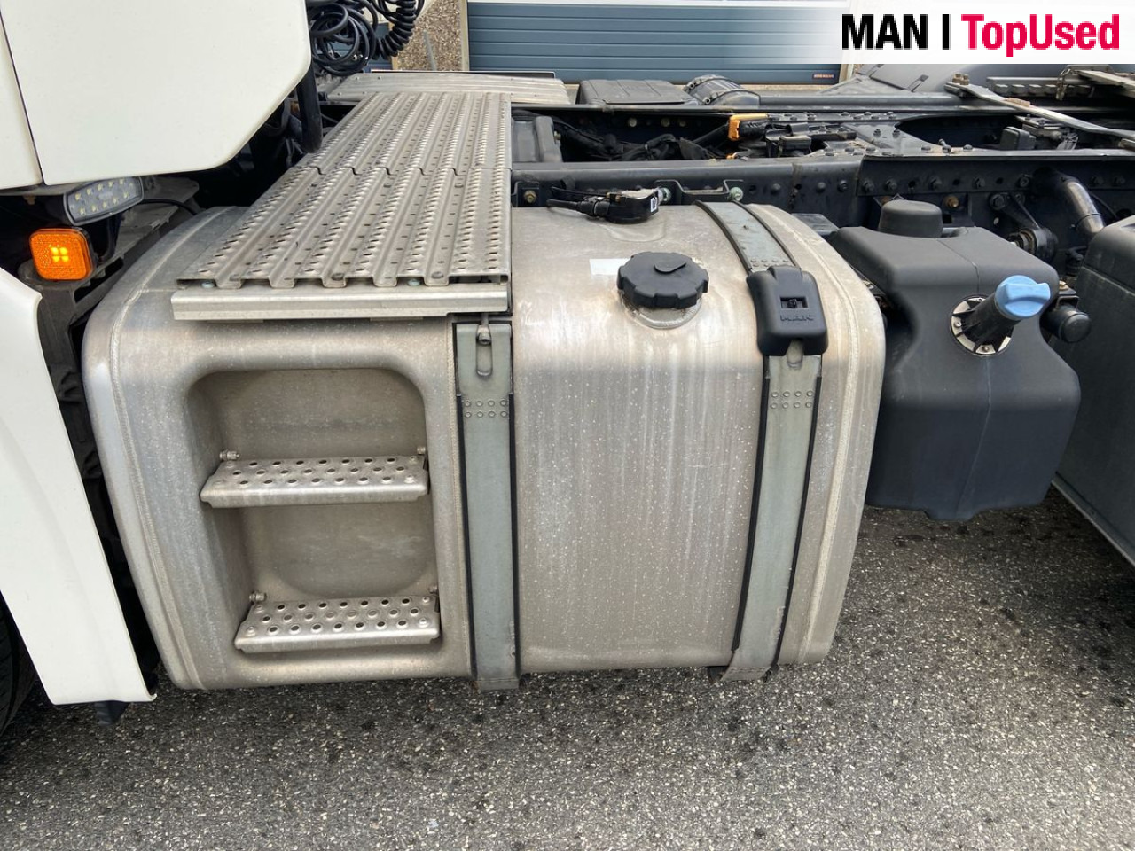 MAN TGX 28.510 6x2=2 BL SA "Retarder" - Тягач: фото 5 MAN TGX 28.510 6x2=2 BL SA "Retarder" - Тягач: фото 5