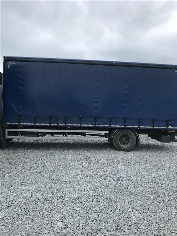 Fitzgeralds RENAULT 2017 D 18 High 4×2 250 Curtainsider - Тентованный грузовик: фото 3 Fitzgeralds RENAULT 2017 D 18 High 4×2 250 Curtainsider - Тентованный грузовик: фото 3