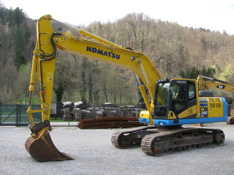 KOMATSU PC240NLC-10 TOP condition - Гусеничный экскаватор: фото 1 KOMATSU PC240NLC-10 TOP condition - Гусеничный экскаватор: фото 1