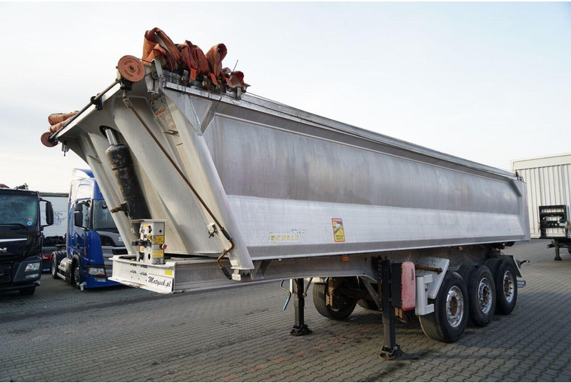 Benalu WYWROTKA / 23 m3 / ALUMINIOWA / OŚ PODNOSZONA / WAGA: 5 000 KG / - Самосвальный полуприцеп: фото 2 Benalu WYWROTKA / 23 m3 / ALUMINIOWA / OŚ PODNOSZONA / WAGA: 5 000 KG / - Самосвальный полуприцеп: фото 2