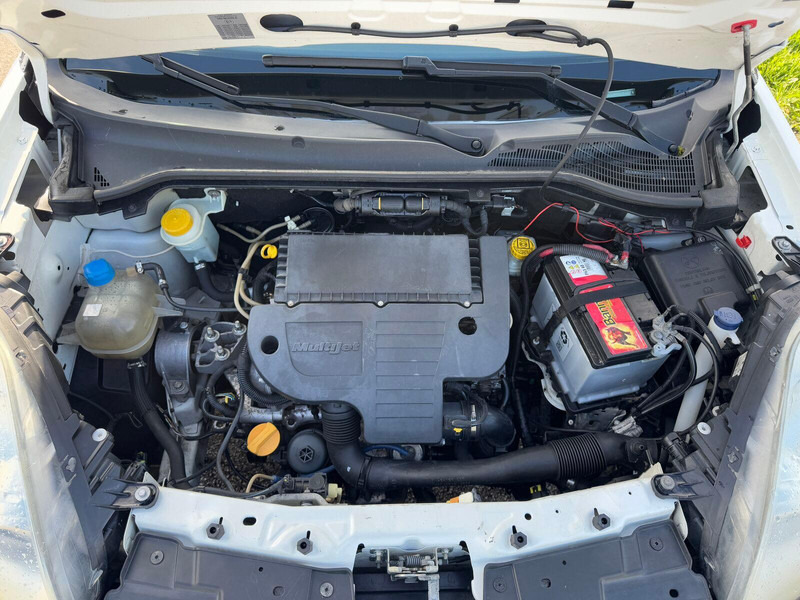 Фургон-рефрижератор Fiat Doblò 1,3: фото 13 Фургон-рефрижератор Fiat Doblò 1,3: фото 13