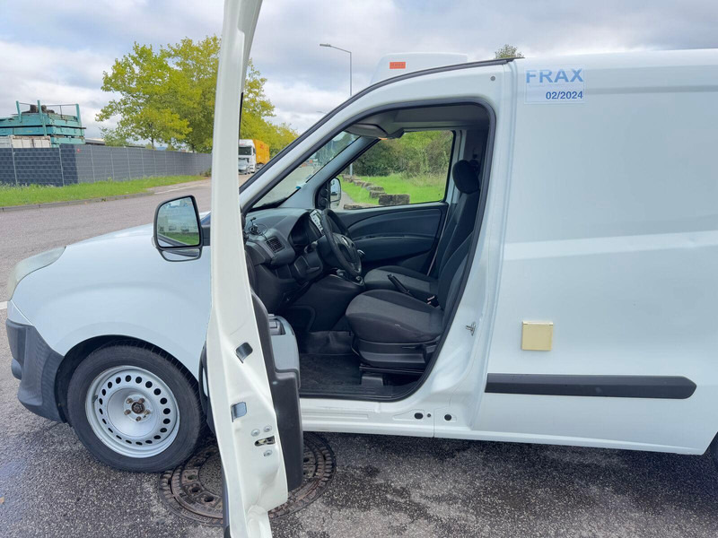 Фургон-рефрижератор Fiat Doblò 1,3: фото 16 Фургон-рефрижератор Fiat Doblò 1,3: фото 16