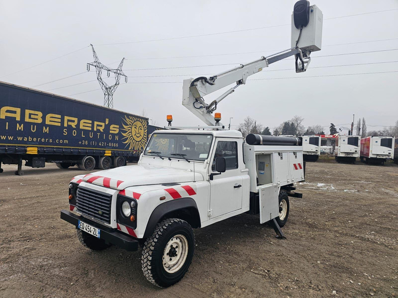 Land Rover Defender 120 4x4 - MOVEX Lifting Basket 10,5m - Грузовик, Автоманипулятор: фото 3 Land Rover Defender 120 4x4 - MOVEX Lifting Basket 10,5m - Грузовик, Автоманипулятор: фото 3