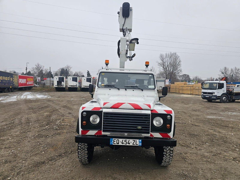 Land Rover Defender 120 4x4 - MOVEX Lifting Basket 10,5m - Грузовик, Автоманипулятор: фото 2 Land Rover Defender 120 4x4 - MOVEX Lifting Basket 10,5m - Грузовик, Автоманипулятор: фото 2