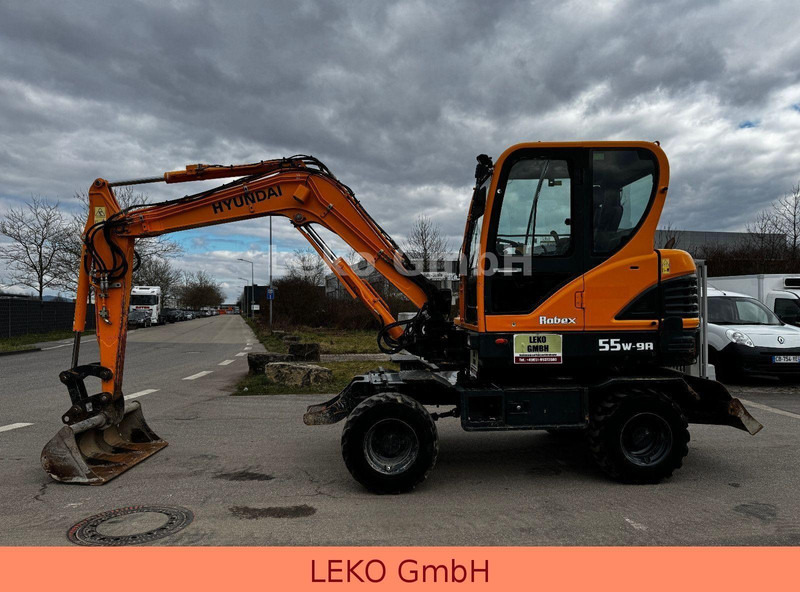 Hyundai Robex 55W-9A Mit Drei Löffeln - Колёсный экскаватор: фото 4 Hyundai Robex 55W-9A Mit Drei Löffeln - Колёсный экскаватор: фото 4