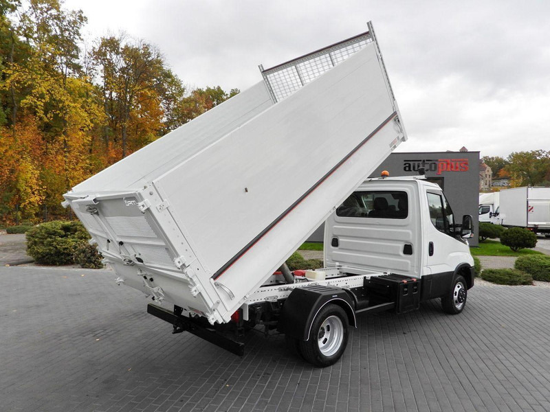 Iveco DAILY 35C21 WYWROTKA TEMPOMAT NAWIGACJA LEDY AUTOMAT  BLIŹNIACZE - Малотоннажный самосвал: фото 3 Iveco DAILY 35C21 WYWROTKA TEMPOMAT NAWIGACJA LEDY AUTOMAT  BLIŹNIACZE - Малотоннажный самосвал: фото 3