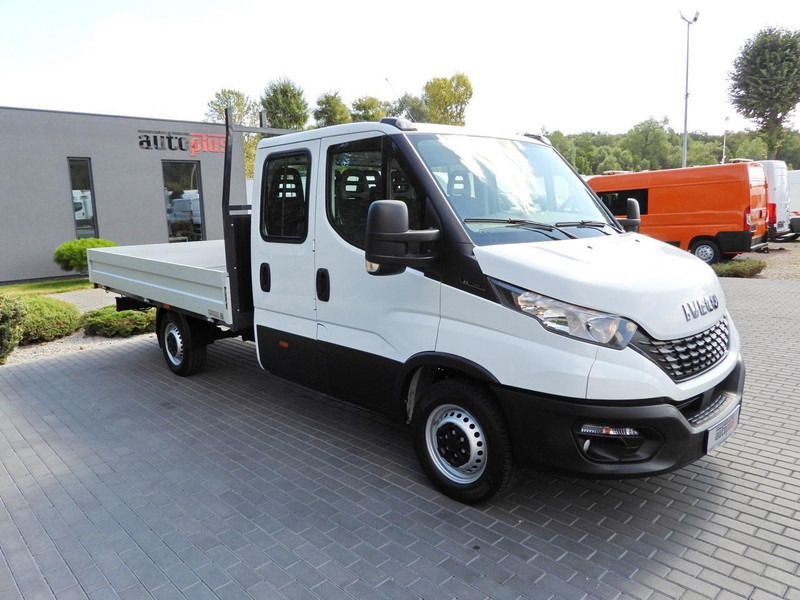Iveco DAILY 35S14 SKRZYNIA PODWÓJNA KABINA DOKA 7 MIEJSC TEMPOMAT KLIM - Малотоннажный бортовой грузовик, Грузопассажирский фургон: фото 4 Iveco DAILY 35S14 SKRZYNIA PODWÓJNA KABINA DOKA 7 MIEJSC TEMPOMAT KLIM - Малотоннажный бортовой грузовик, Грузопассажирский фургон: фото 4