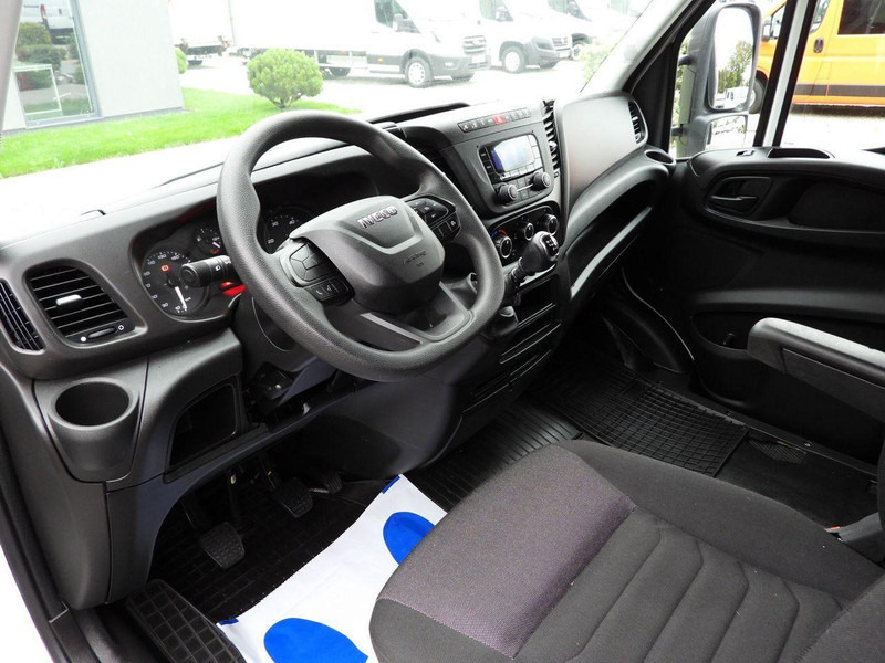 Iveco DAILY 35S18 PLANDEKA 10 PALET WEBASTO TEMPOMAT PNEUMATYKA KLIMAT - Тентованный фургон: фото 2 Iveco DAILY 35S18 PLANDEKA 10 PALET WEBASTO TEMPOMAT PNEUMATYKA KLIMAT - Тентованный фургон: фото 2