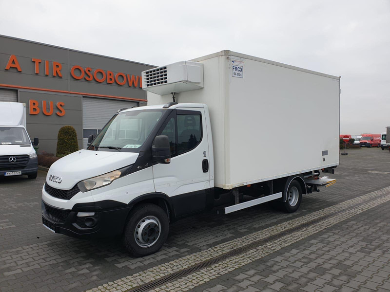 Iveco DAILY 60C15 60-150 TWO-CHAMBER REFRIGERATOR CONTAINER ISOTHERM F - Рефрижератор: фото 2 Iveco DAILY 60C15 60-150 TWO-CHAMBER REFRIGERATOR CONTAINER ISOTHERM F - Рефрижератор: фото 2