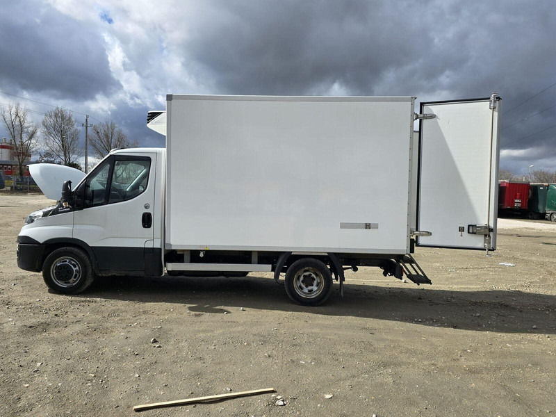 Iveco Daily 35-140 - Carrier Xarios 350 frigo - Фургон-рефрижератор: фото 5 Iveco Daily 35-140 - Carrier Xarios 350 frigo - Фургон-рефрижератор: фото 5