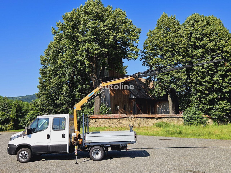 Iveco Daily 35c-15 Doka flatbed + crane Effer - Малотоннажный бортовой грузовик, Грузопассажирский фургон: фото 2 Iveco Daily 35c-15 Doka flatbed + crane Effer - Малотоннажный бортовой грузовик, Грузопассажирский фургон: фото 2