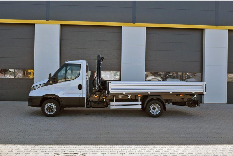 Iveco Daily 50C21H 3 way tipper + crane Hiab T-CLX 029 - Самосвал, Автоманипулятор: фото 2 Iveco Daily 50C21H 3 way tipper + crane Hiab T-CLX 029 - Самосвал, Автоманипулятор: фото 2