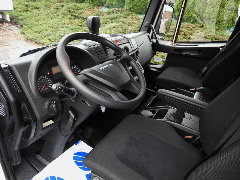 Iveco EUROCARGO 120-250 NOWY PLANDEKA WINDA 18 PALET WEBASTO KLIMATYZA - Тентованный грузовик: фото 2 Iveco EUROCARGO 120-250 NOWY PLANDEKA WINDA 18 PALET WEBASTO KLIMATYZA - Тентованный грузовик: фото 2