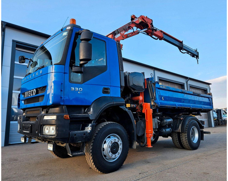 Iveco Trakker 190T33 4x4 M Tipper + Crane Atlas 120.2E - Самосвал, Автоманипулятор: фото 3 Iveco Trakker 190T33 4x4 M Tipper + Crane Atlas 120.2E - Самосвал, Автоманипулятор: фото 3