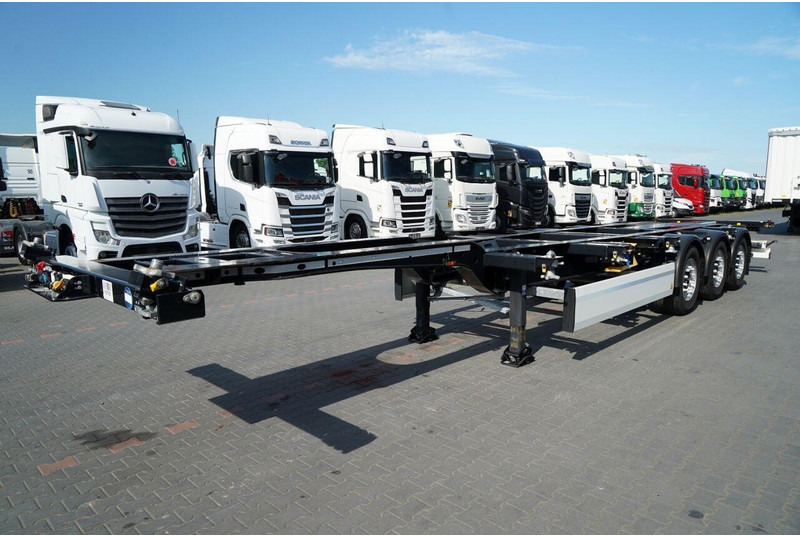 Krone NACZEPA PODKONTENEROWA / MAŁO UŻYWANA / UNIWERSALNA / 2023 ROK - Полуприцеп-контейнеровоз/ Сменный кузов: фото 3 Krone NACZEPA PODKONTENEROWA / MAŁO UŻYWANA / UNIWERSALNA / 2023 ROK - Полуприцеп-контейнеровоз/ Сменный кузов: фото 3