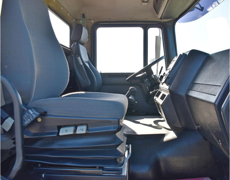 Самосвал, Автоманипулятор MAN 41.460 *FASSI F270AC.26 * 8x8 ! TOPZUSTAND: фото 12