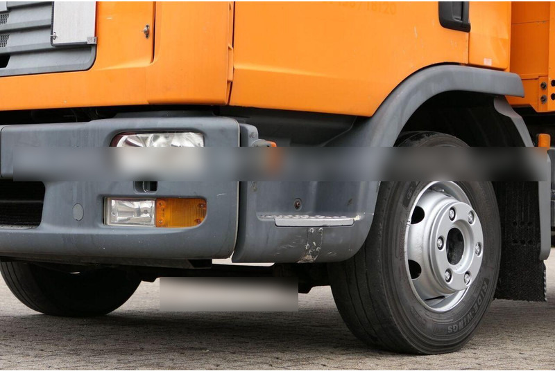 Тентованный грузовик MAN TGL 12.210 - Tilt truck: фото 10 Тентованный грузовик MAN TGL 12.210 - Tilt truck: фото 10