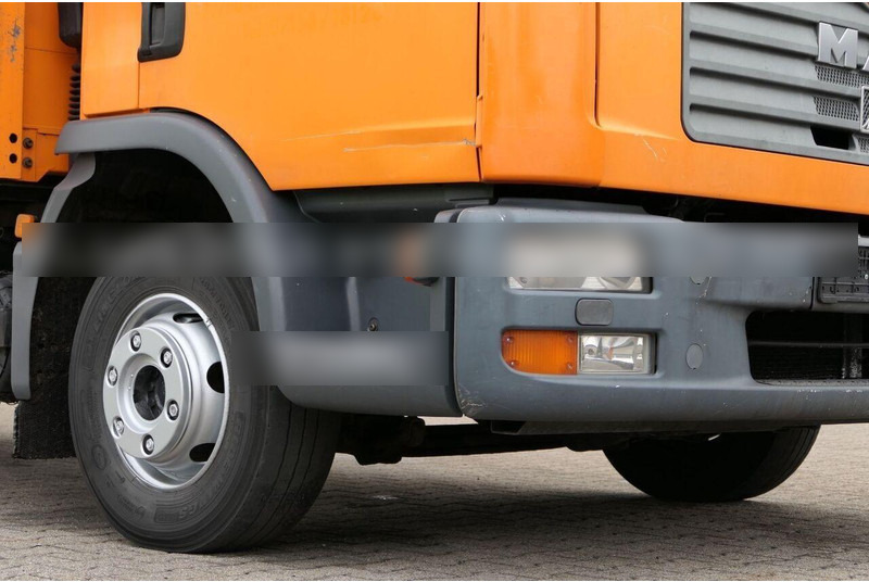 Тентованный грузовик MAN TGL 12.210 - Tilt truck: фото 11 Тентованный грузовик MAN TGL 12.210 - Tilt truck: фото 11