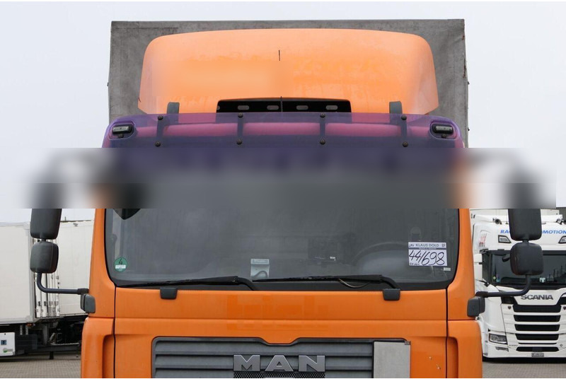 Тентованный грузовик MAN TGL 12.210 - Tilt truck: фото 8 Тентованный грузовик MAN TGL 12.210 - Tilt truck: фото 8