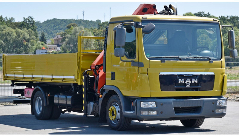 MAN TGL 12.220 - Самосвал, Автоманипулятор: фото 3 MAN TGL 12.220 - Самосвал, Автоманипулятор: фото 3